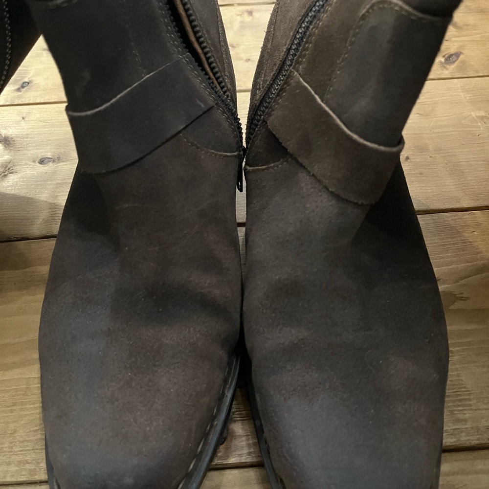 Born Leather Boots